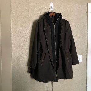 Like new winter coat with double zip - 2XL.